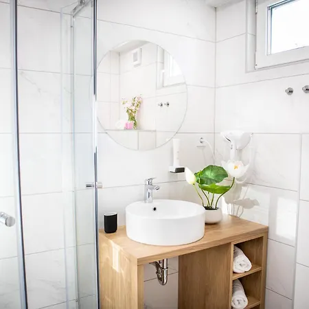 Ugo Apartament