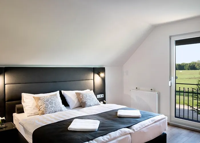 Ugo Apartmán Halászi