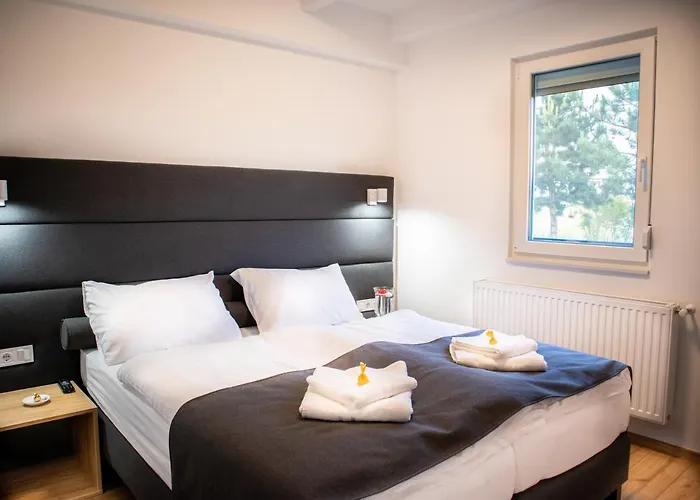 Ugo Apartmán